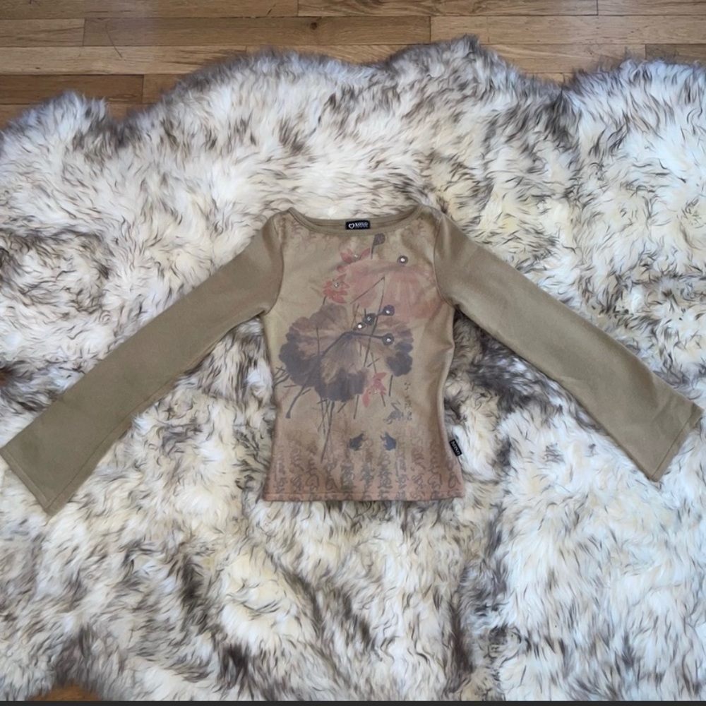 XOXO Tan Floral Print Long Sleeve Top
